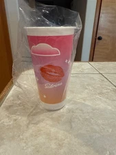 Sabrina Carpenter Dunkin Donuts Exclusive Limited Edition Cup "No Lid" New.