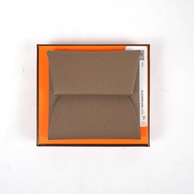 Hermes Bastia Epsom Leather Coin Wallet With Snap Closure In Etoupe Brown