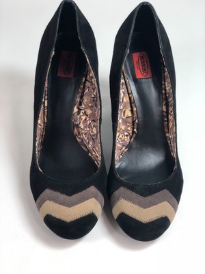 target black pumps