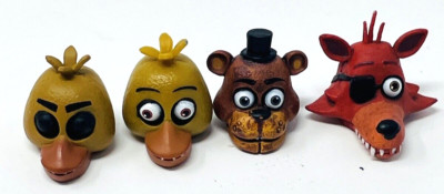 Lot Replacement Five Nights at Freddy's McFarlane Building Set Heads Chica FNAF
