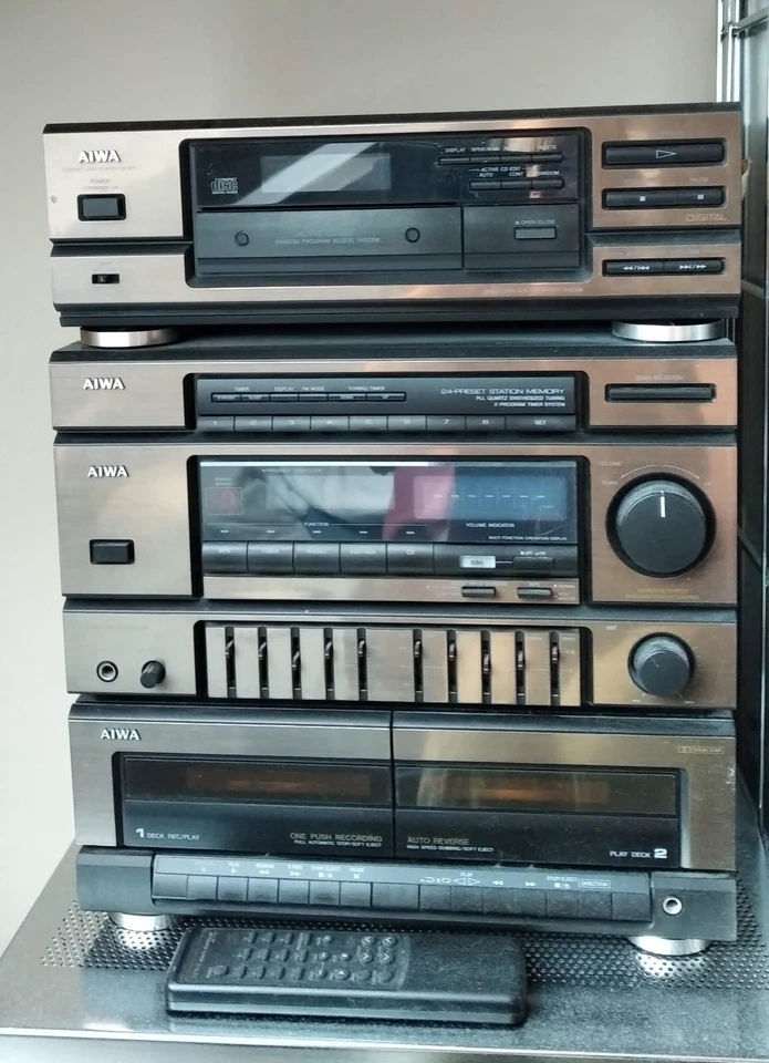 Aiwa Stereoanlage CX-71Z mit Doppel-Kassettendeck und CD-PLAYER