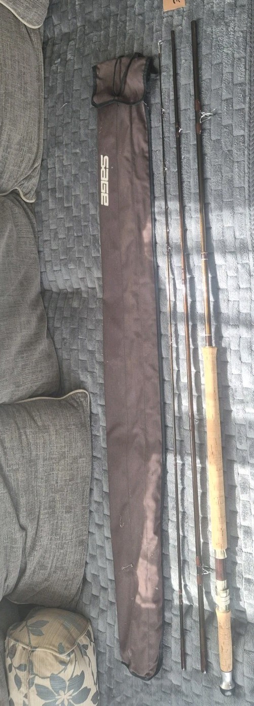 A SUPERB SAGE 9126-3 GRAPHITE III SALMON FLY ROD IN CORRECT MAKERS BAG