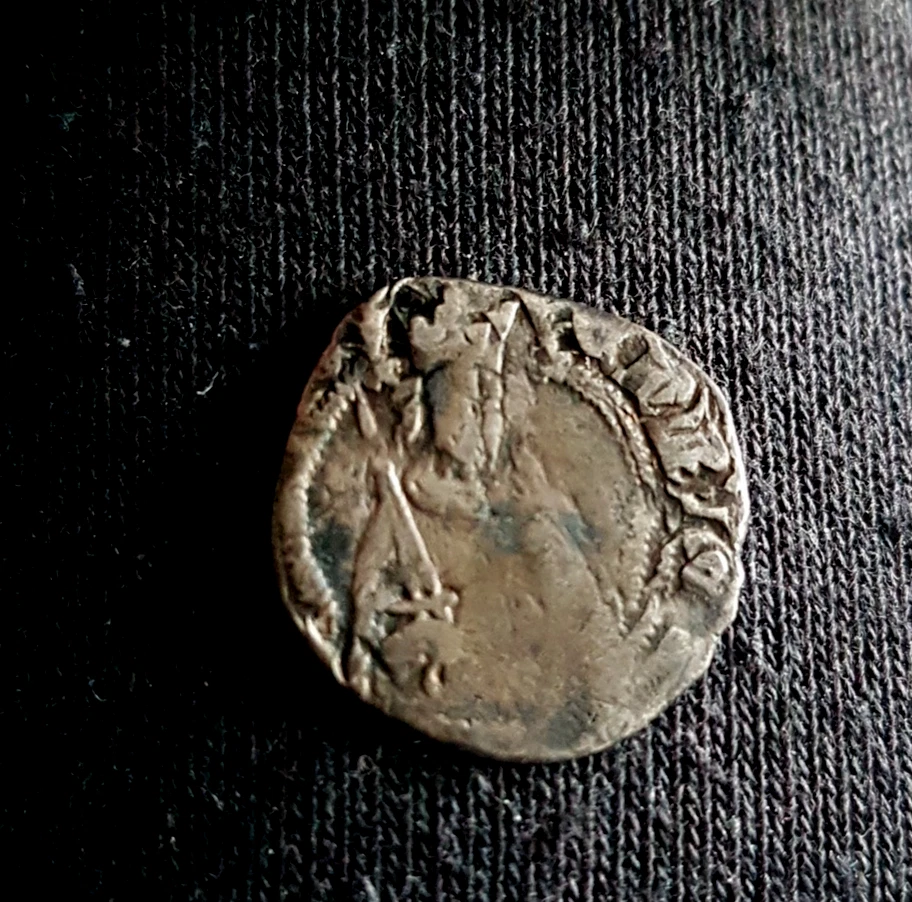 MONNAIE FEODALE: RARE DENIER A DETERMINER - Photo 1/2