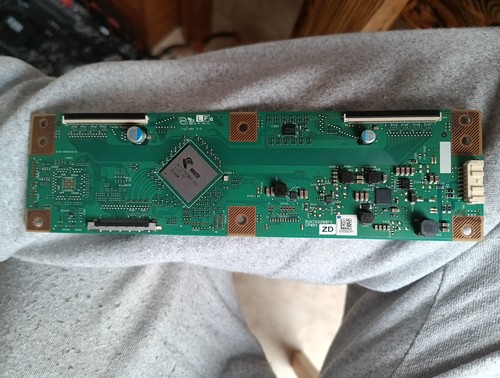 Display-Ansteuerung Runtk0288fv Aus 70zoll Thomson Tv