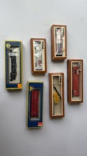 TYCO  AHM HO Scale 6-Piece Mixed Lot Box, Cattle, Crane, Freight Cars in Boxes