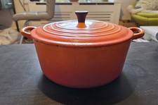 Le Creuset Round Casserole Dish Dutch Oven Cast Iron Orange 26 Bread Making