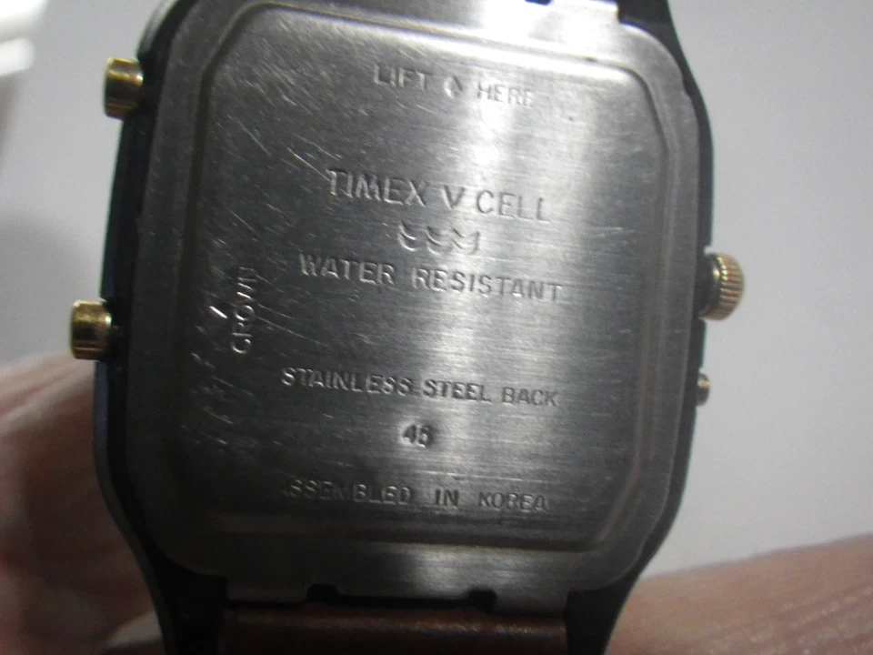 Timex Digital/Analógico-Nuevo-Batería SR726W-Nueva Correa 2 Piezas Foto 2 de 4