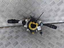 Commodo Hyundai ELANTRA