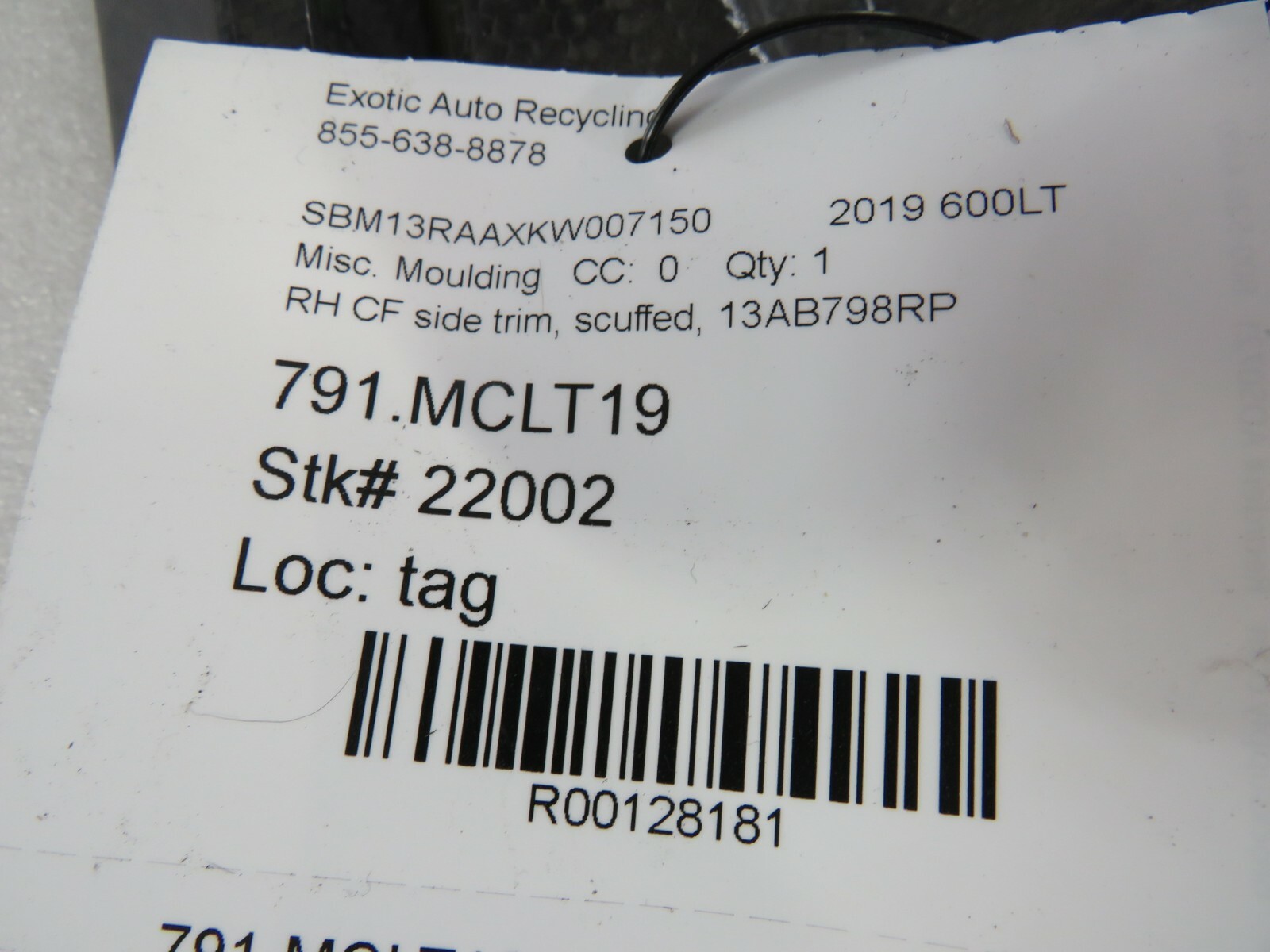 Mclaren 600LT, RH, Right, Side Trim, Carbon Fiber, Scuffed, P/N 13AB798RP