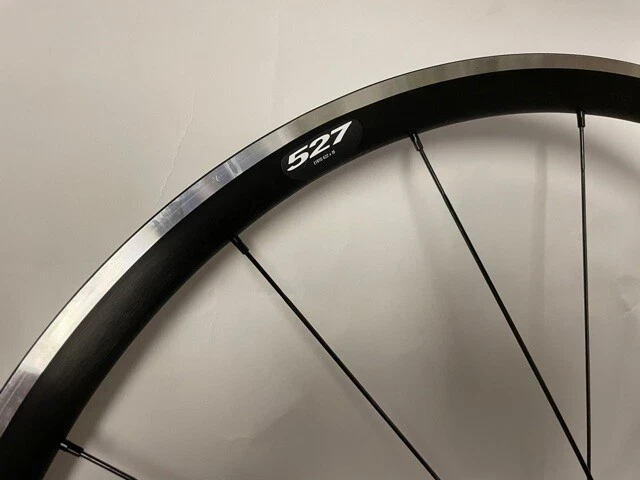 Oval Concepts 527 700c Front Wheel Rim Brake 100 x 10mm QR 18h blk/wht F22 - Image 2 of 3