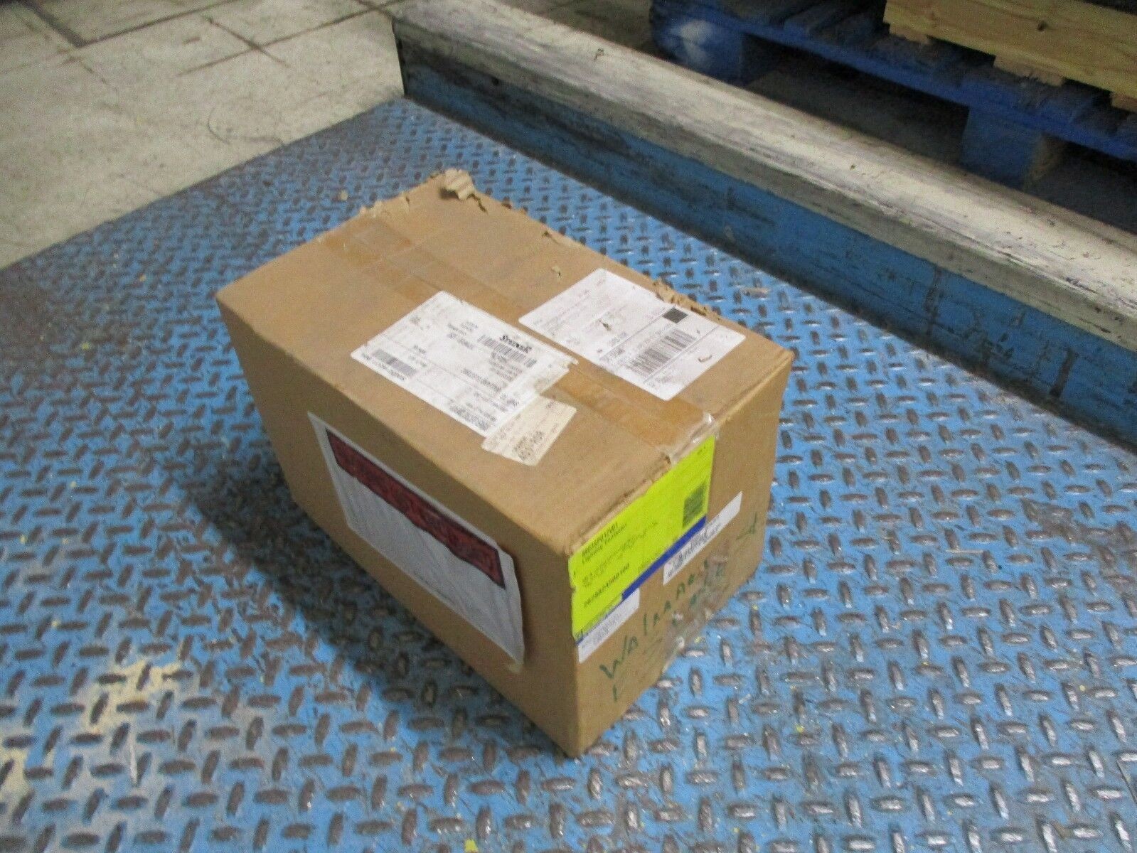 Square D Lighting Contactor 8903SPG12V01 60A 24V Coil New Surplus