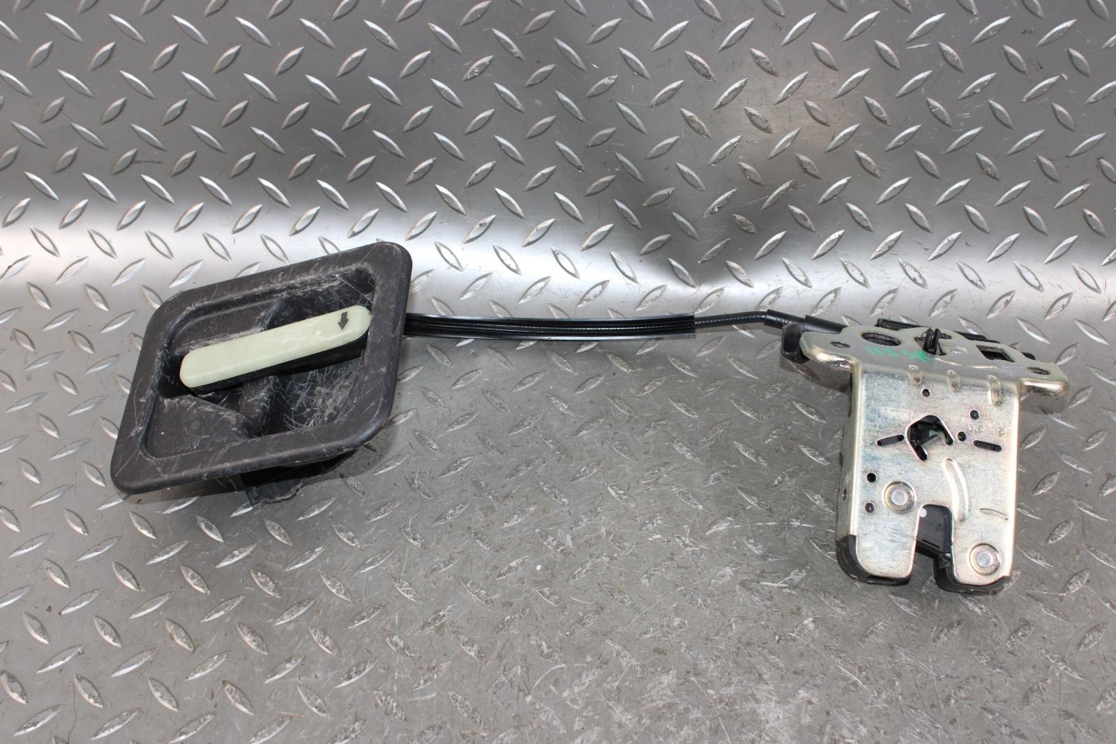 14-18 Flying Spur Rear Trunk Hatch Decklid Lock Latch Assy OEM Factory WTY OE OE