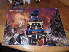 LEGO Castle: Emperor's Stronghold (3053)