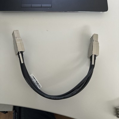 Cisco STACK-T1-50CM V01 800-40403-01 Kabel Datenkabel