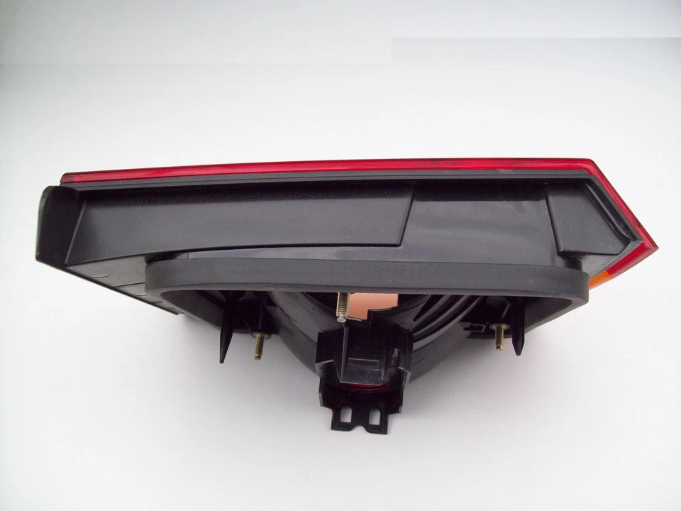 VW Passat Saloon Tail Light Genuine Rear Right Inner 3A5945108A 1994-1997 - Изображение 4 из 4