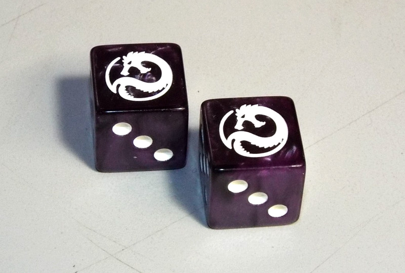 BATTLETECH HOUSE KURITA D6 GAME DICE SET #2 (2 DICE)