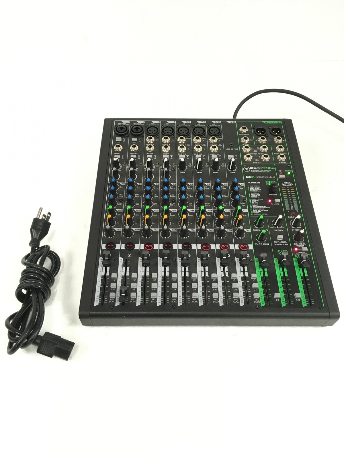 Mackie Pro FX12 V3 12-Channel Professional Effects Mixer with USB,Power Cord QTY