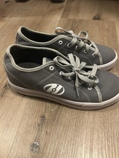 Grey Heelys M 8 Wheels Shoes Sneakers Grey Laces Canvas