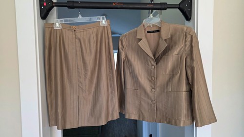 Perry Ellis, Vintage Perry Ellis 2 pc Skirt Suit 8 Brown Made in USA Free Shipping