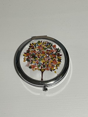 Kompaktspiegel mit Baumdesign