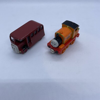 Gullane Thomas the Tank Engine & Friends Konvolut 2 Die Cast Train & Bus 2002