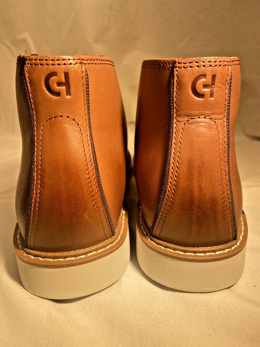 COLE HAAN Men's Go-To Lace Leather Chukka Boot Woodbury/Tan C36528