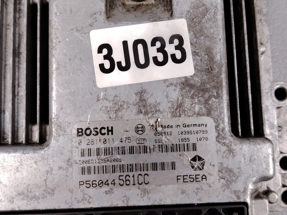 JEEP GRAND CHEROKEE 2.8 CRD ENGINE CONTROL MODULE ECU ECM 0281011475 P56044561CC - Image 3 of 4