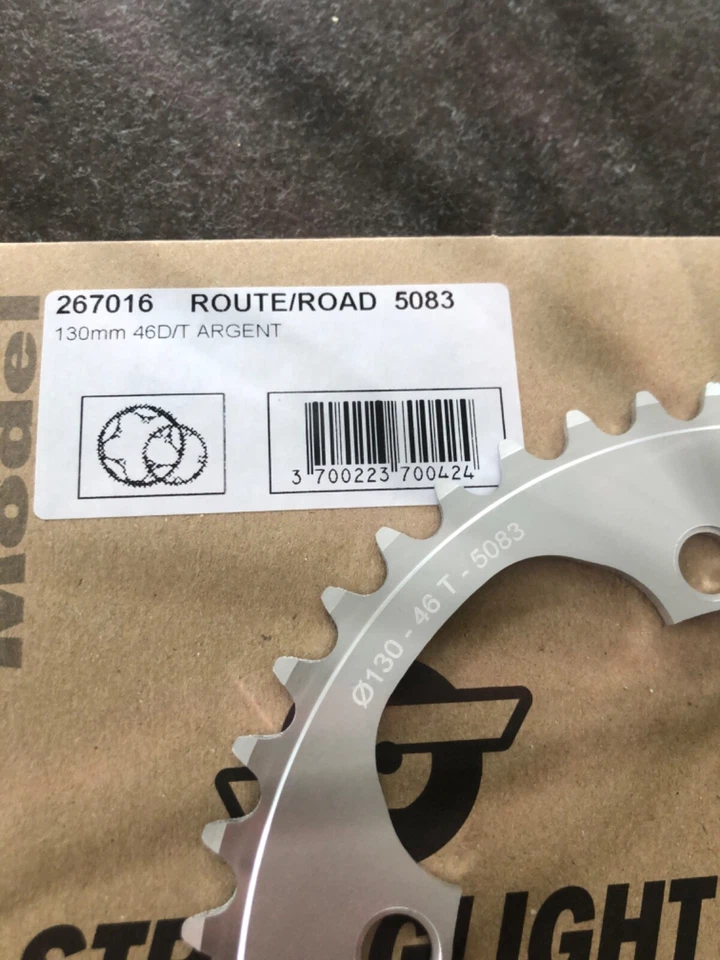 Plato Stronglight 9/10 velocidades | Bicicleta de carretera 130 mm BCD | Aleación plateada 46 dientes Foto 2 de 3