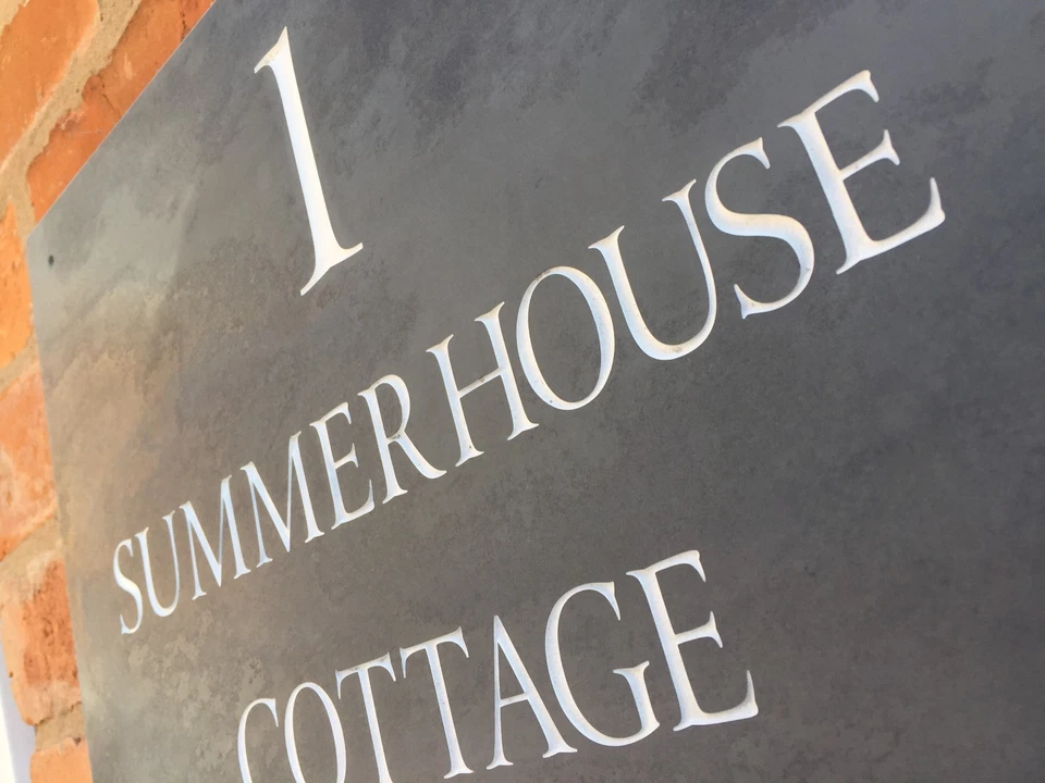 LARGE Premium Quality Smooth Slate House signs 400mm x 300mm ANY NAMENUMBER - Image 2 of 4