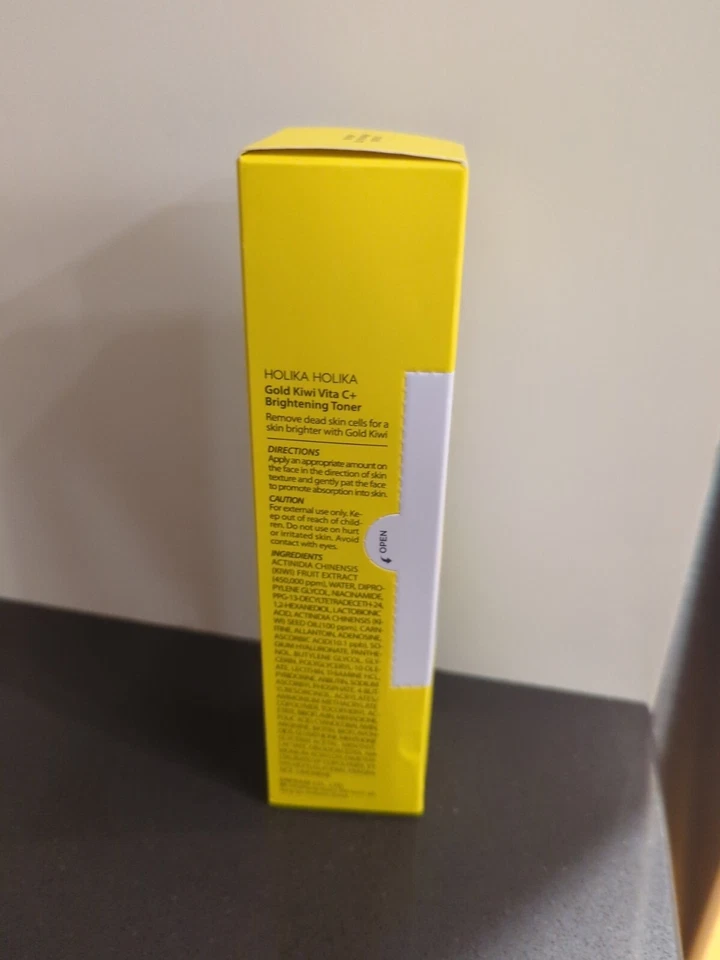 GOLD KIWI VITA C+ BRIGHTENING TONER HOLIKA HOLIKA 5.07 OZ NEW - Image 2 of 3