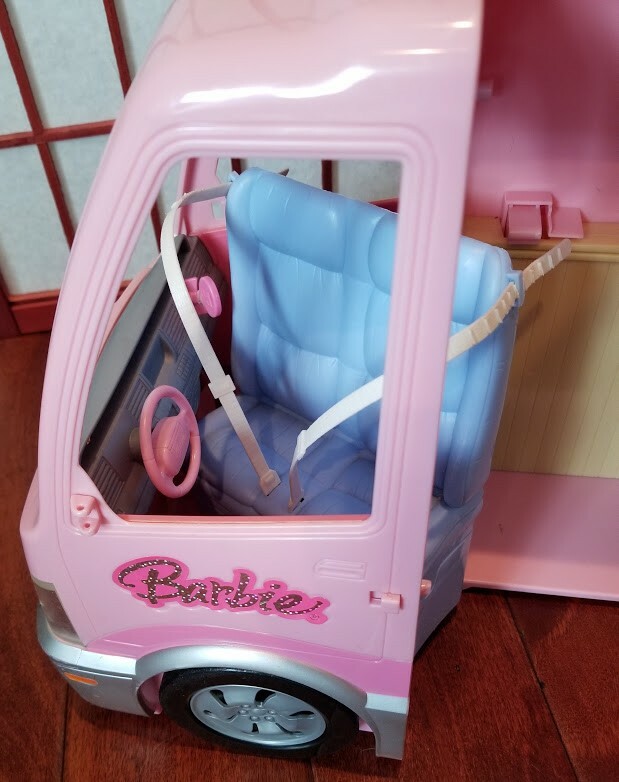 BARBIE HOT TUB PARTY BUS Pink Motor Home RV Camper 2006 Mattel Lights