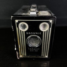 Vintage Eastman Kodak Brownie Target Six-20 Camera