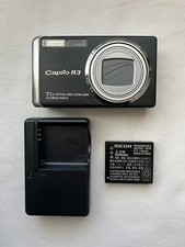 RICOH Caplio R3 Compact Digital Camera & Charger From Japan *Untested*