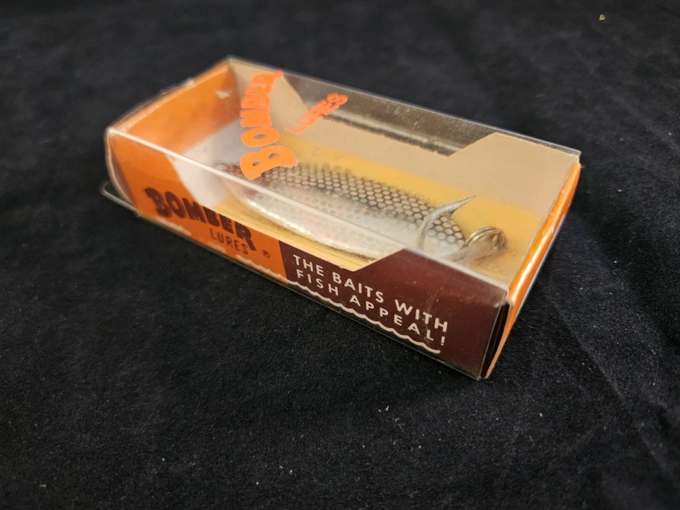 Bomber Striper Slab Vintage Metal Jig Fishing Lure in Box - Image 2 of 4