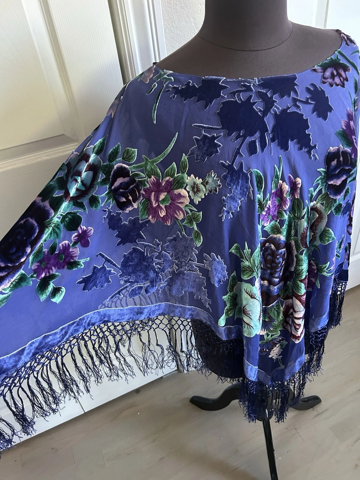 Stunning Blue Velvet Burnout Poncho Size M L XL Iridescent Boho Piano Scarf