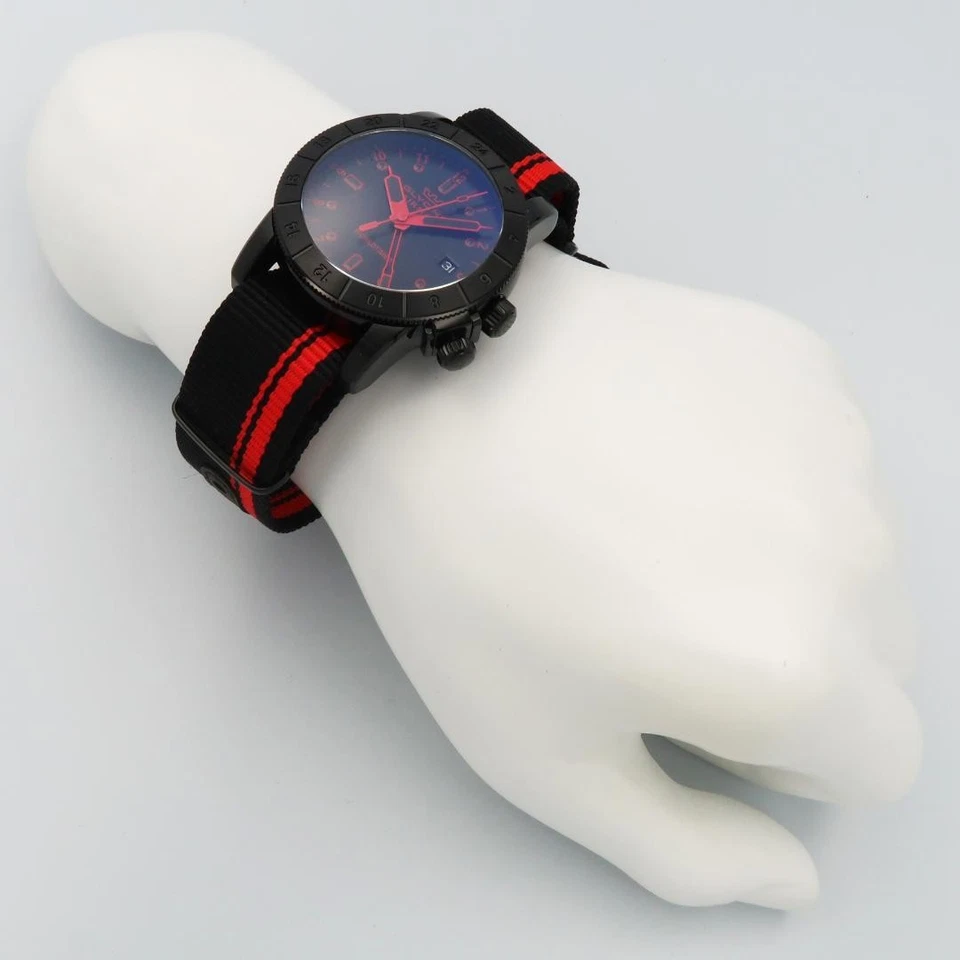 Glycine Airman GL1028 CONTEMPORARY Military GMT quartz Black Red Wristwatch - image 3 of 4