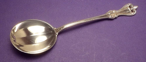 VHTF TOWLE sterling silver OLD COLONIAL large 5 1/4" ROUND BOUILLON SPOON - NM