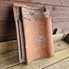 100no Jos Kurstjens Tegelen Made in Holland Courtrai Clay Pantiles