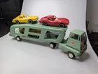 Vintage 1960s Green Tonka Pressed Steel Car Carrier Hauler w/ 3 Corvette Cars