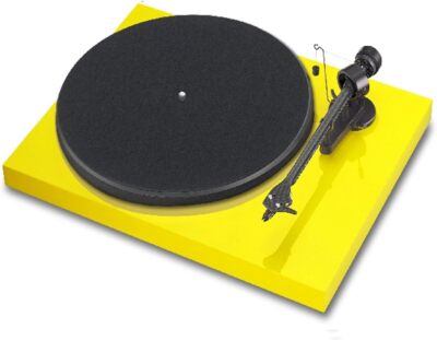 Pro-Ject Debut Carbon (AC) Phono USB Plattenspieler gelb