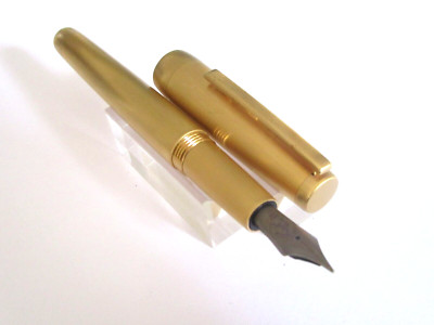 Exceptional Fountain Pen of Prestige Jacques Herbin ''Clipper'' New in Stock N72A