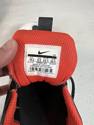 Nike Explorer 2 849957-003 Spikeless Golf Shoes Size US Mens  display picture 1