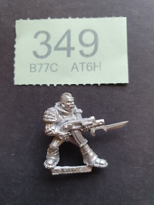 RARE WARHAMMER 40K SPACE MARINE SCOUT BOLTER 1 1st VERSION OOP VNC ROGUE TRADER