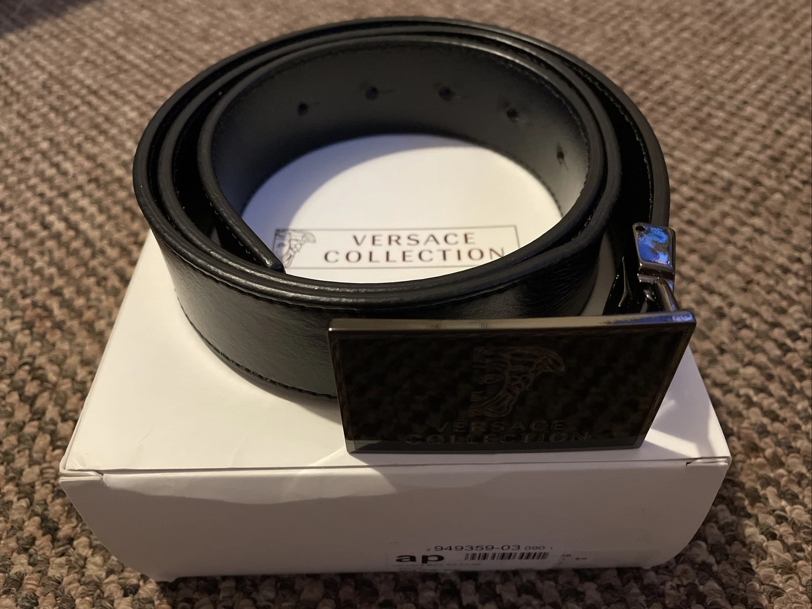 Versace Collection Cintura in pelle Fibbia Medusa Prezzo di listino £179 99