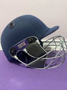 SS GLADIATORS CRICKET HELMET 