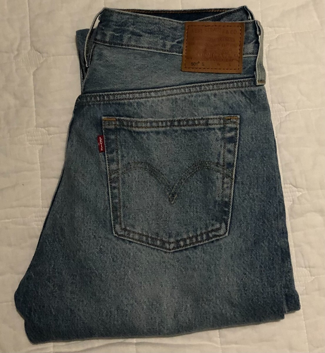 501 Levis Skinny Premium San Francisco Distressed 28X32 501 Levis Skinny Premium San Francisco Distressed 28X32