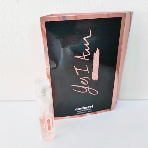 Cacharel Yes I Am Glorious Eau De Parfum mini Spray Fragrance, 1.2ml, Brand New!