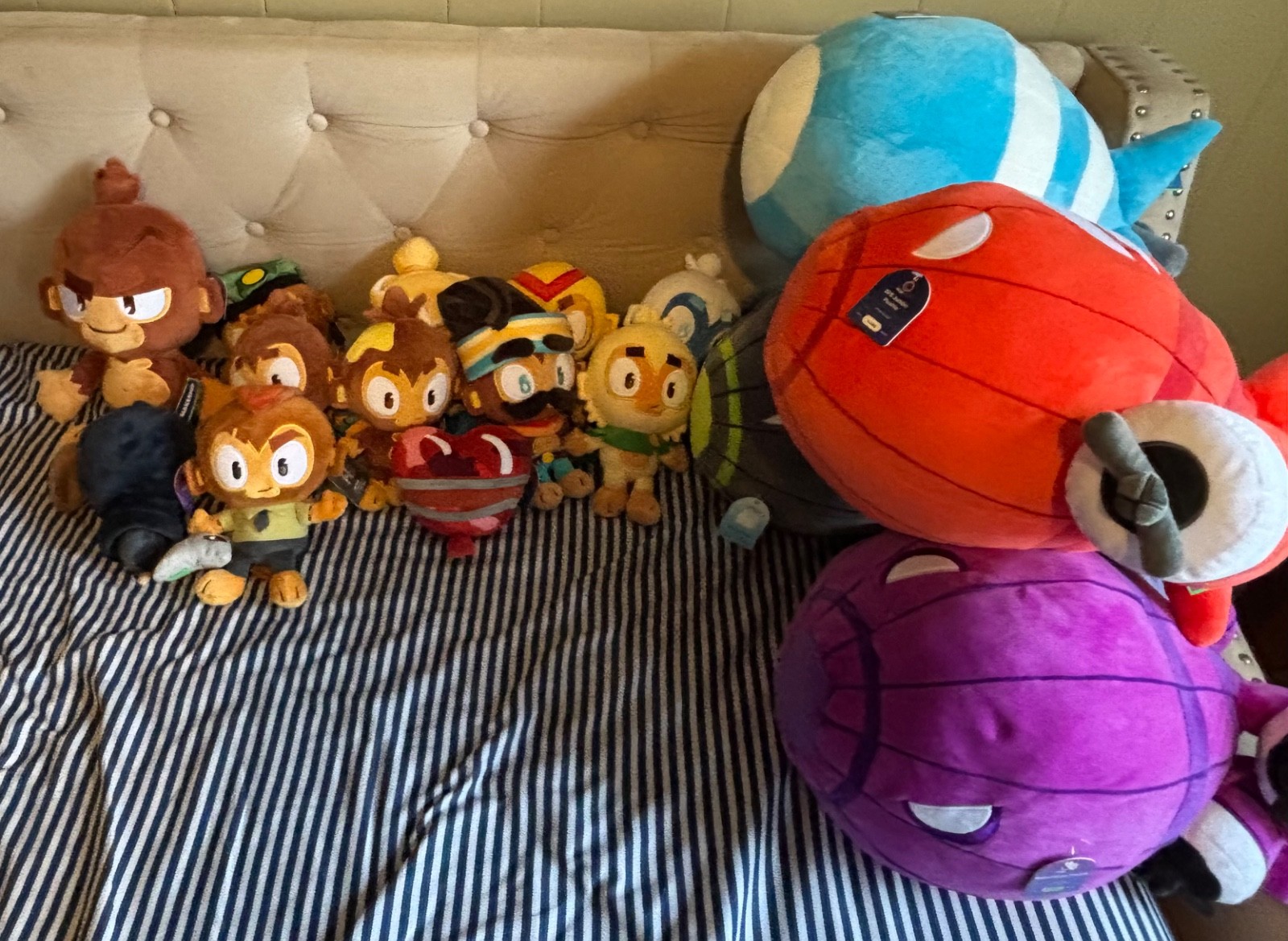 Bloons TD 6, Makeship Plush Collection - 16 Plushes