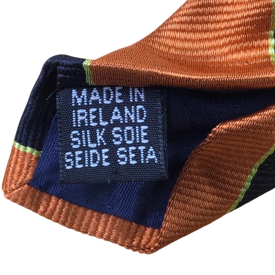 J. Corbata a rayas de seda naranja y azul marino Press para hombre hecha en Irlanda diseño clásico Foto 3 de 4