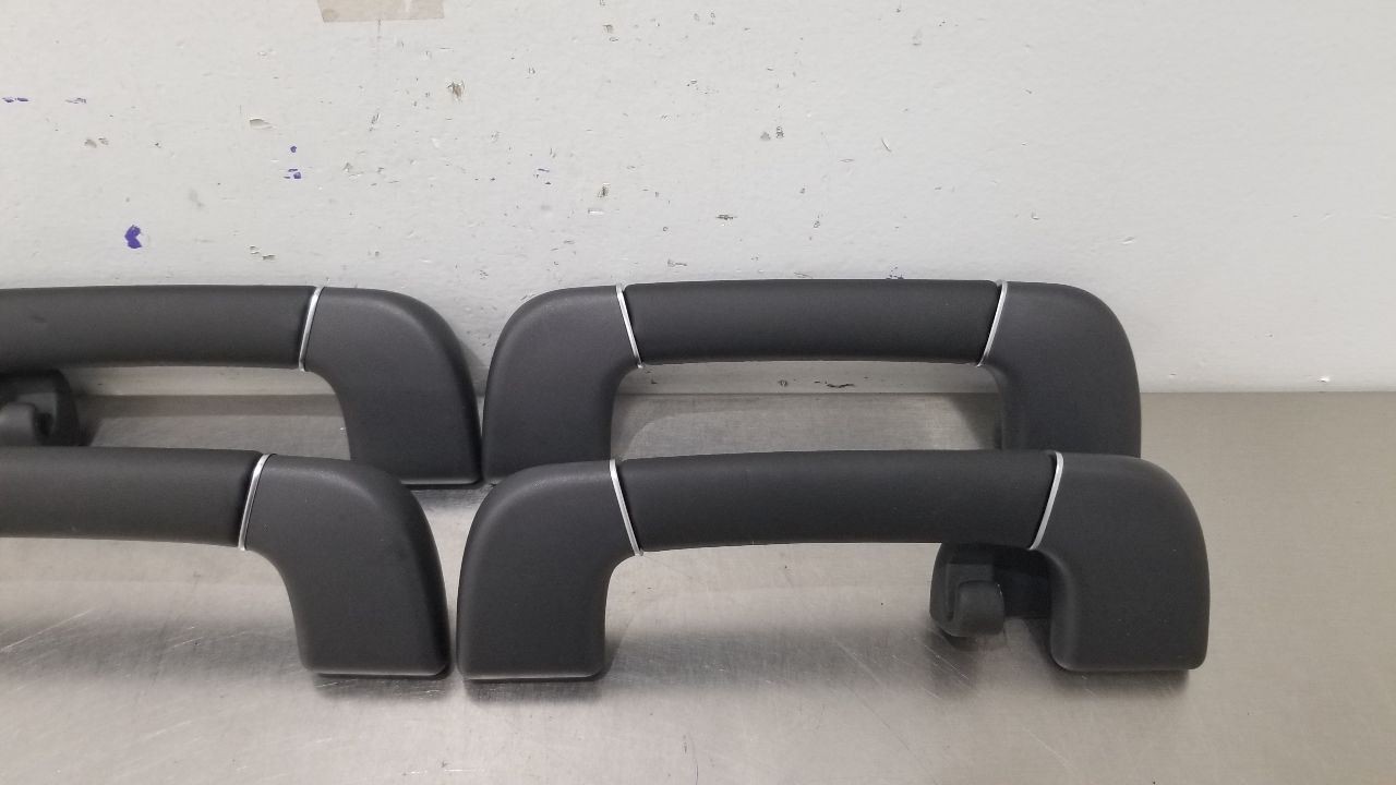 Bentley Bentayga Front Roof handles Set Black